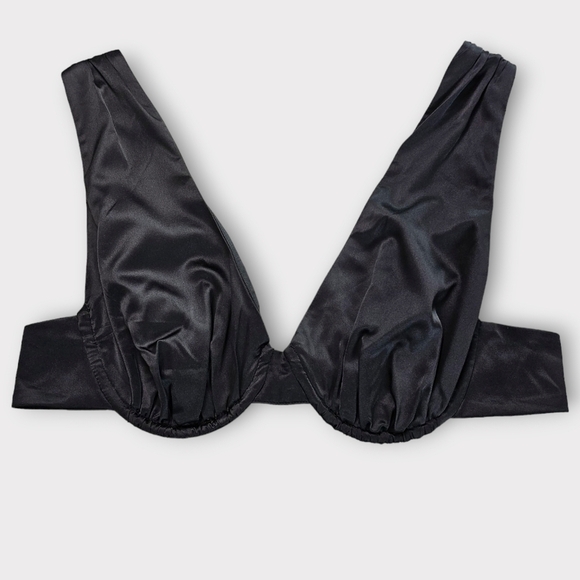 Danielle Bernstein Underwire V-neck Bralette Top - Picture 7 of 10